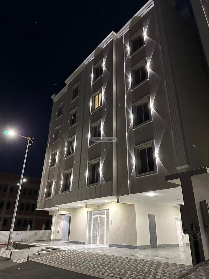Apartment 219.01 SQM with 6 Bedrooms King Fahd, Makkah