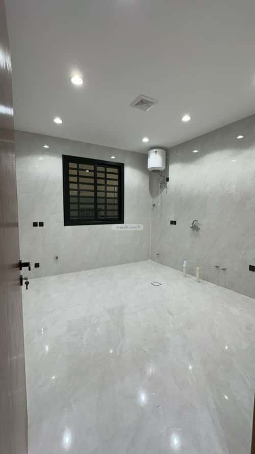 Apartment 335.76 SQM with 9+ Bedrooms Dhalalah, Khamis Mushayt