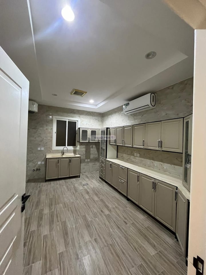 Apartment 154.25 SQM with 5 Bedrooms Al Munisiyah, East Riyadh, Riyadh