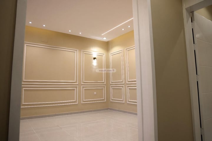 Floor 216 SQM with 6 Bedrooms Shubat Al Shaykh, Khamis Mushayt