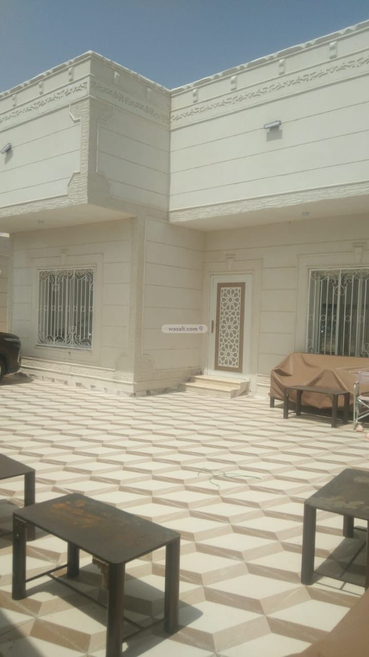 Floor 554.82 SQM with 7 Bedrooms Al Matar, Madinah