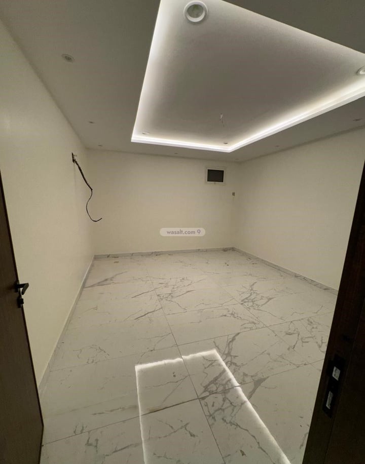 Floor 182 SQM with 4 Bedrooms Al Yarmuk, East Riyadh, Riyadh