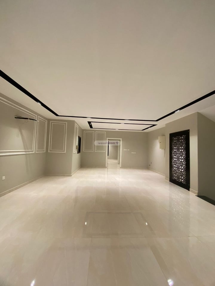 Villa 292 SQM with 2 Apartments Facing North Al Gashashia Al Jadid, Makkah