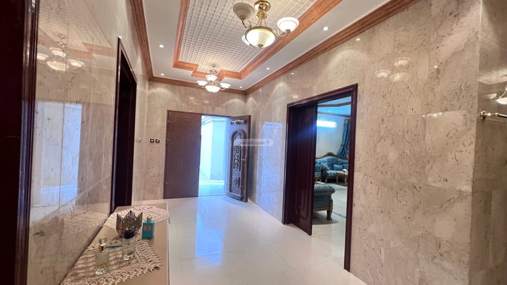 Villa 828 SQM Facing South West on 15m Width Street Al Khaleej, East Riyadh, Riyadh