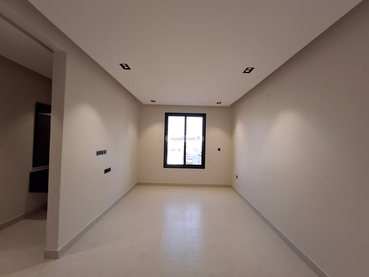 Floor 185.53 SQM with 5 Bedrooms Al Munisiyah, East Riyadh, Riyadh