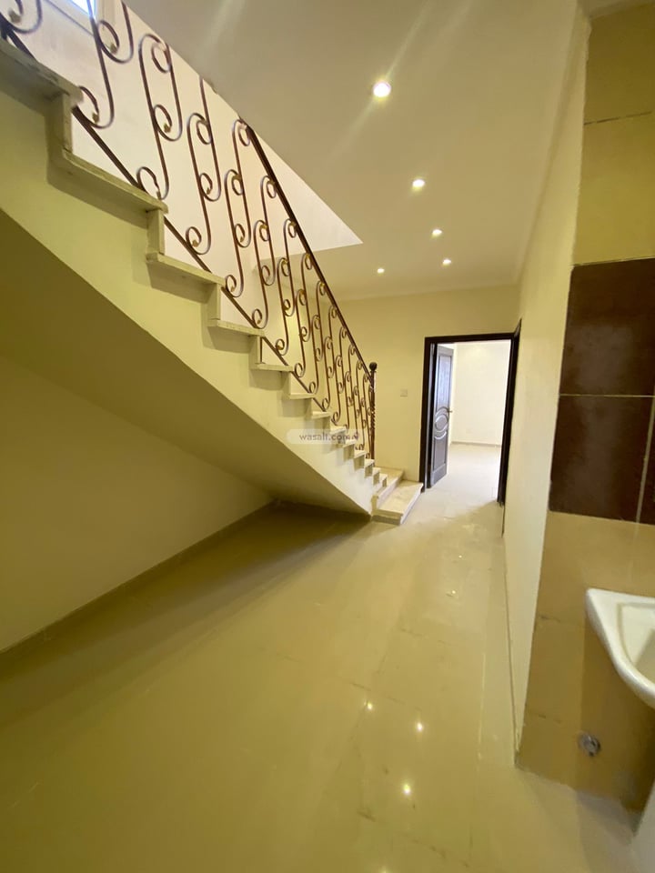 Apartment 323.65 SQM with 9+ Bedrooms Al Ajwad, East Jeddah, Jeddah