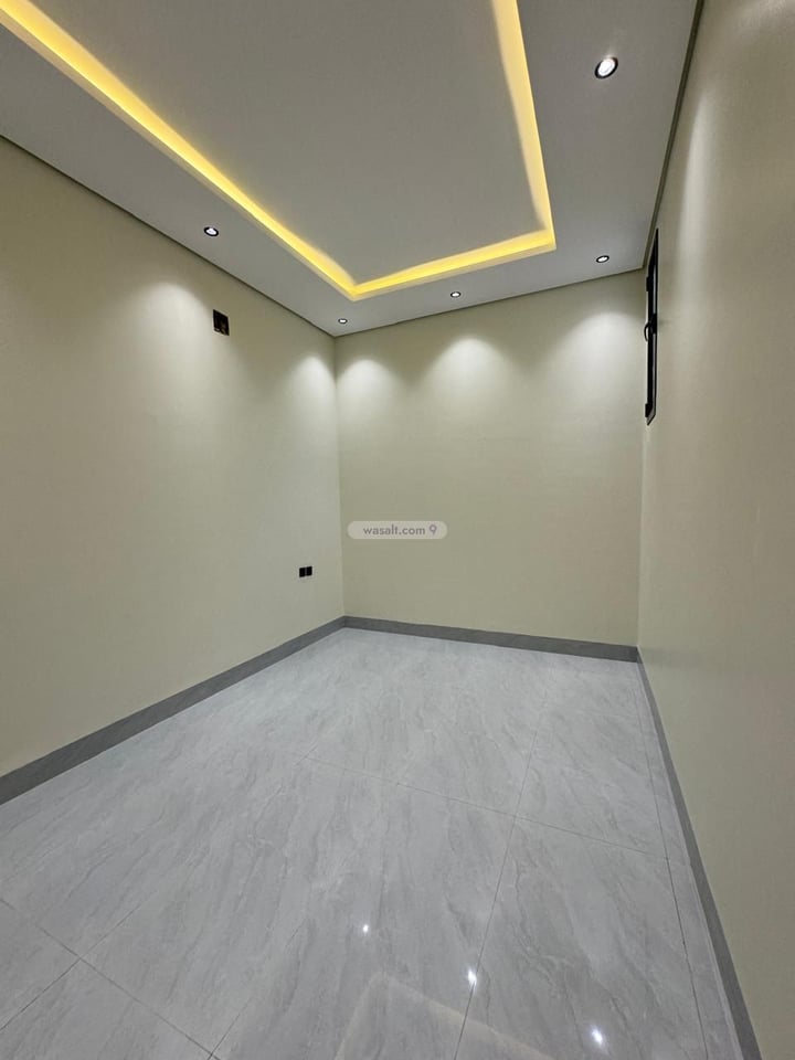 Floor 331.91 SQM with 4 Bedrooms Al Bayan, East Riyadh, Riyadh
