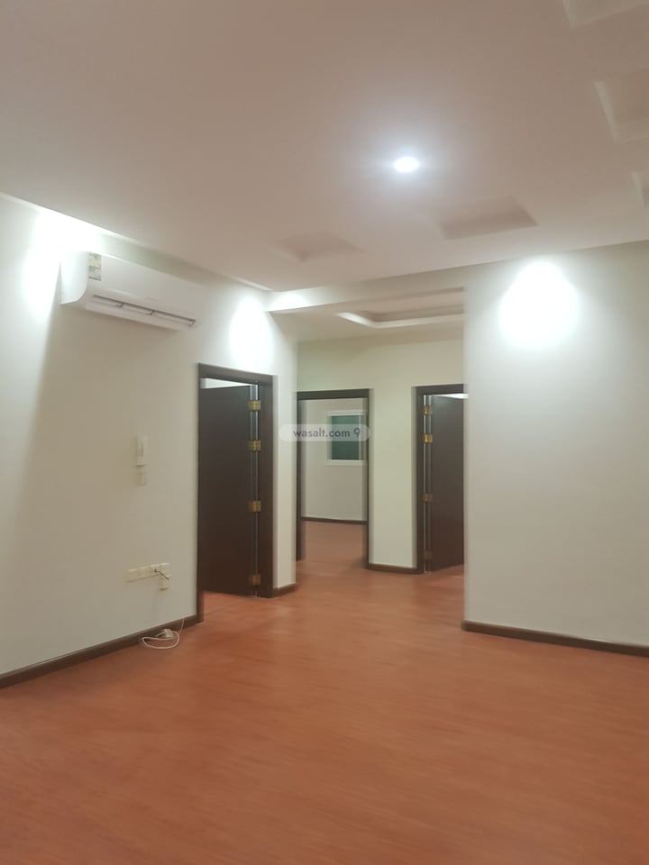 Floor 350 SQM with 5 Bedrooms Al Aqeeq, North Riyadh, Riyadh