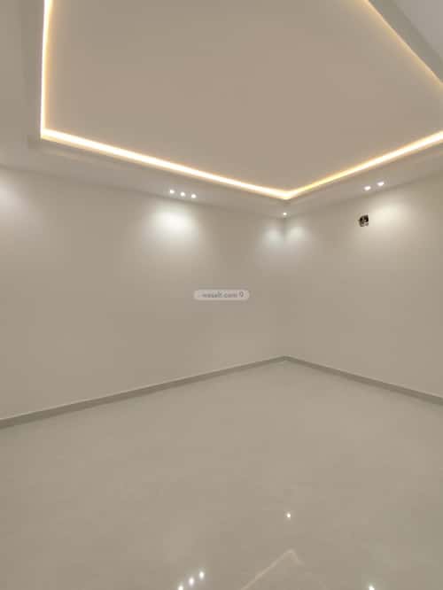 Floor 227.07 SQM with 6 Bedrooms Al Aziziyah, South Riyadh, Riyadh
