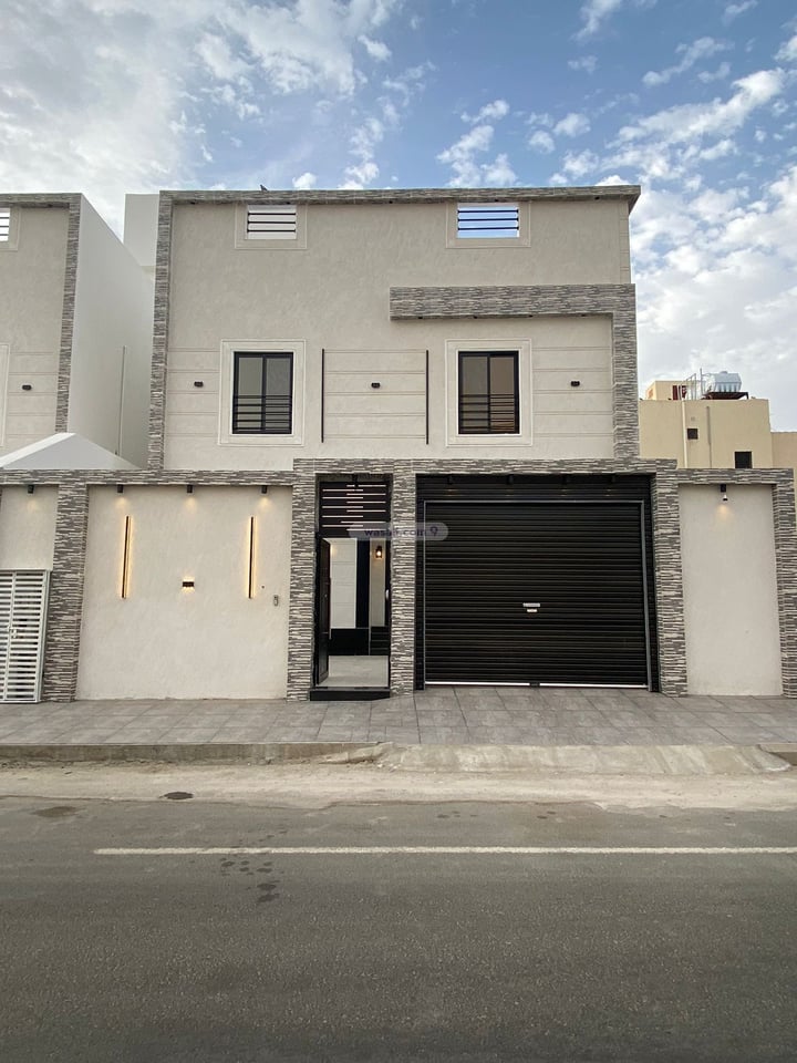 Villa 787 SQM Facing North on 25m Width Street Ar Rashidiyah, Makkah