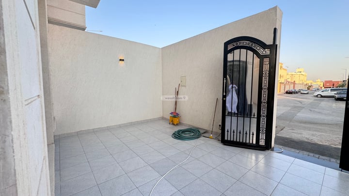 Villa 300 SQM Facing South West on 20m Width Street Al Nahdah, East Riyadh, Riyadh