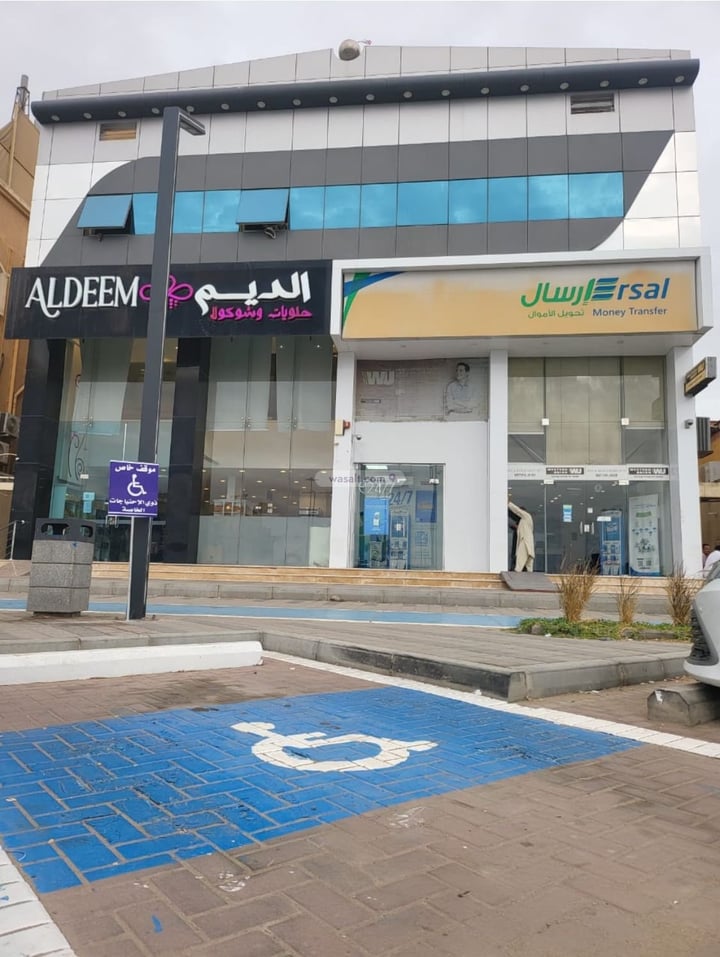 Showroom for Rent Al Hamadaniyah, East Jeddah, Jeddah