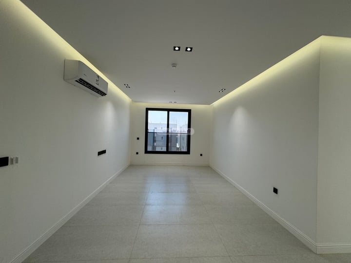 Apartment 129.35 SQM with 4 Bedrooms Al Munisiyah, East Riyadh, Riyadh