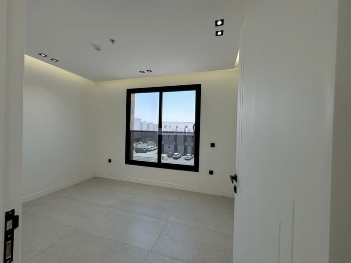 Apartment 137.03 SQM with 4 Bedrooms Al Munisiyah, East Riyadh, Riyadh