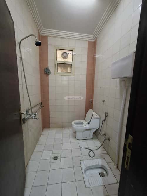 Apartment with 5 Bedrooms Okaz, South Riyadh, Riyadh