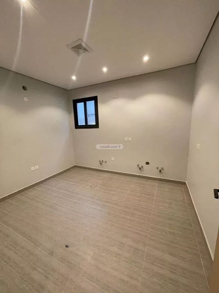 Floor 220 SQM with 3 Bedrooms Qurtubah, East Riyadh, Riyadh