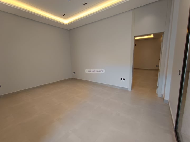 Floor 200.74 SQM with 5 Bedrooms Qurtubah, East Riyadh, Riyadh