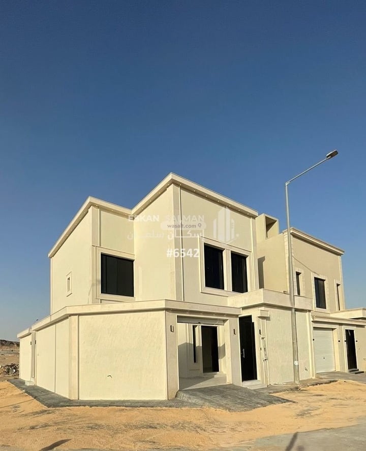 Villa 215 SQM Facing North West on 15m Width Street Al Janadriyah, East Riyadh, Riyadh