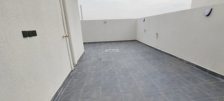 Apartment 718.6 SQM with 8 Bedrooms Al Aswaq, Khamis Mushayt