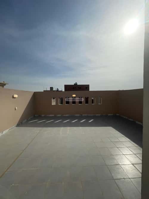 Villa 300 SQM Facing West on 15m Width Street As Shamiaa, Makkah