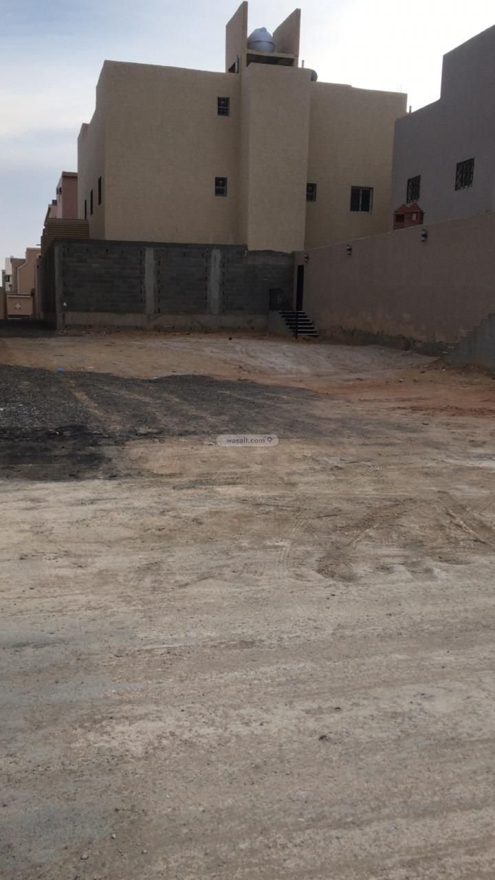 Land 880 SQM Facing North East on 15m Width Street Tuwaiq, West Riyadh, Riyadh