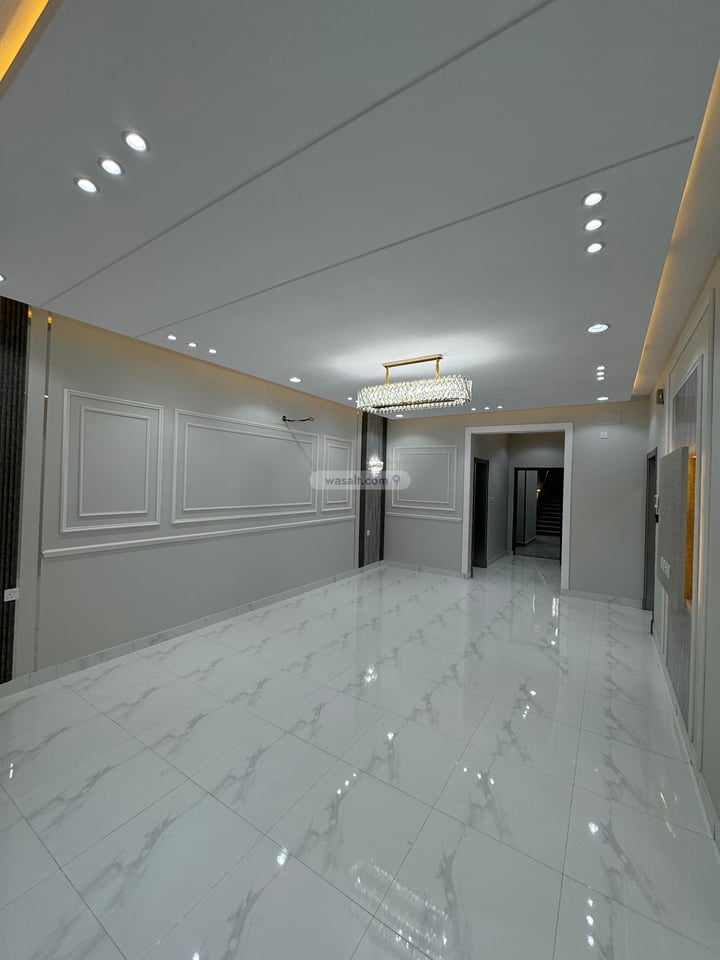Apartment 229.79 SQM with 6 Bedrooms Al Raqi, Khamis Mushayt