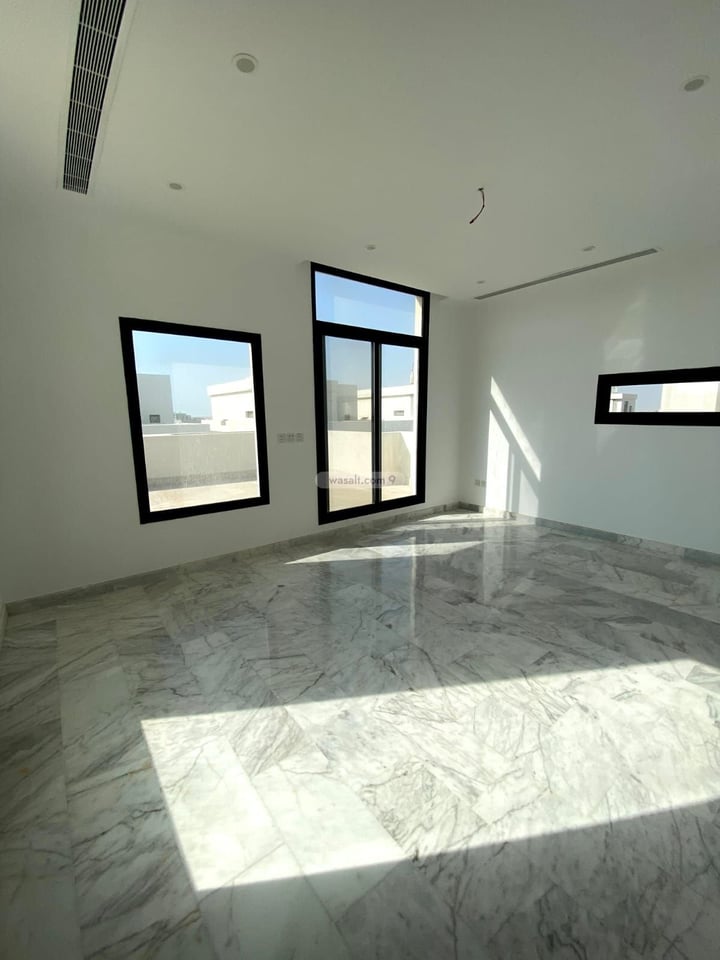 Villa 445.5 SQM Facing North on 15m Width Street Al Buhayrat, North Jeddah, Jeddah