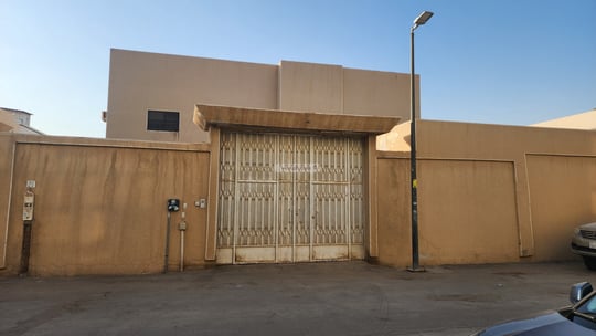 Villa 930 SQM Facing South on 10m Width Street Al Olaya, Central Riyadh, Riyadh