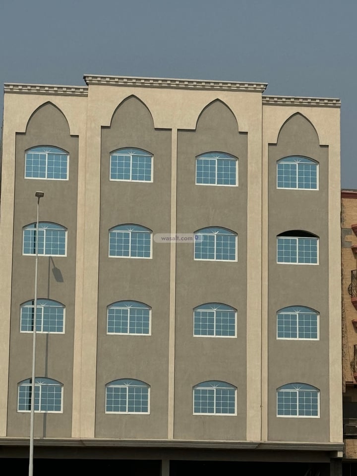 Building 325.58 SQM Facing West Ath Thuqbah, Al Khobar