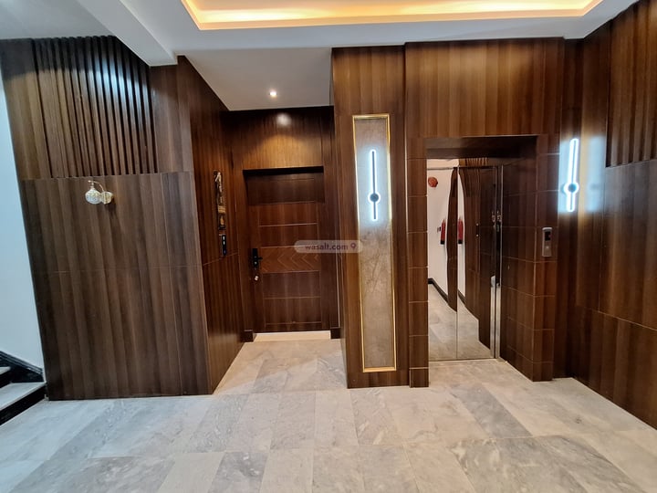 Apartment 186 SQM with 5 Bedrooms Al Munisiyah, East Riyadh, Riyadh