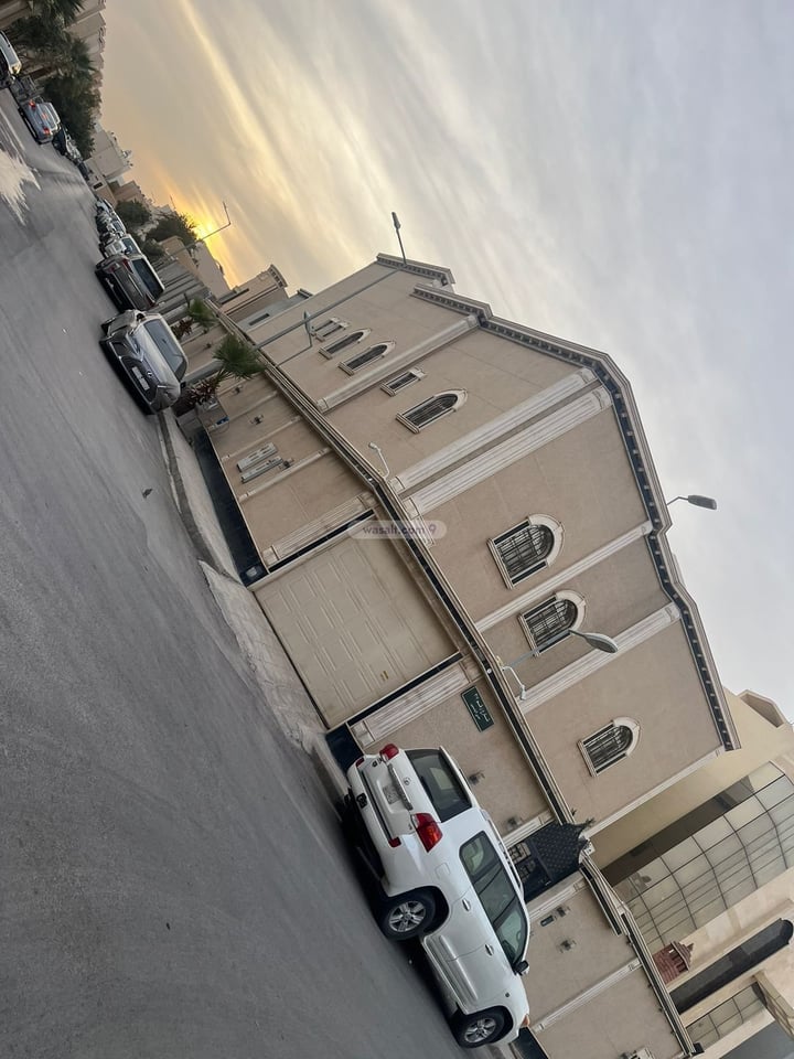 Villa 500 SQM Facing South East on 15m Width Street Al Yasmeen, North Riyadh, Riyadh