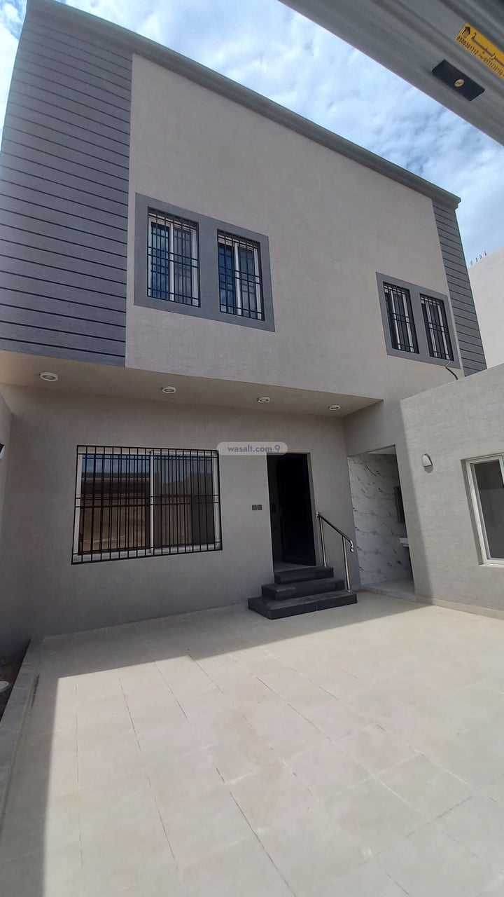 Villa 300 SQM Facing North on 14m Width Street Taibah, Madinah