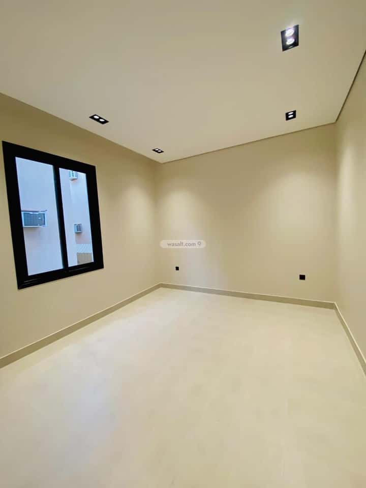 Floor 185 SQM with 6 Bedrooms Al Munisiyah, East Riyadh, Riyadh