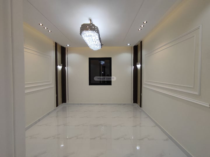 Apartment 204.03 SQM with 6 Bedrooms Al Raqi, Khamis Mushayt