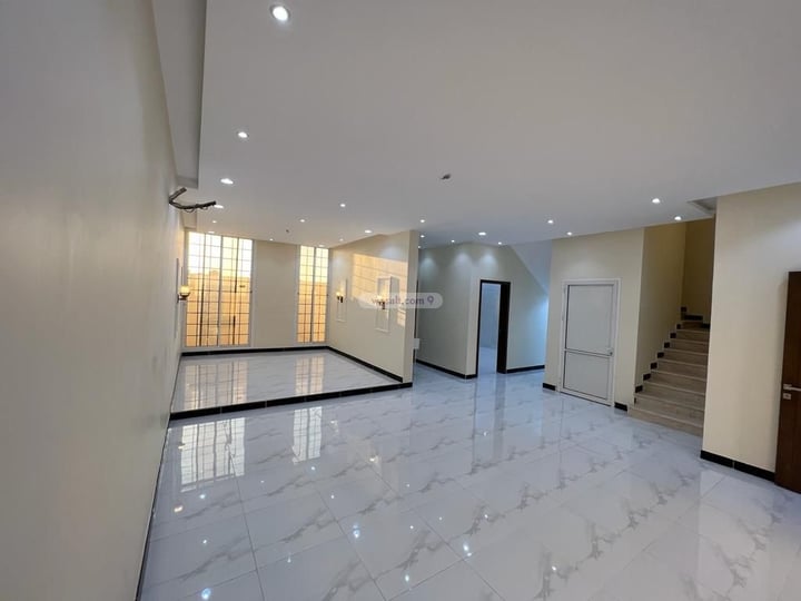 Villa 220 SQM Facing East on 20m Width Street Al Frosyah, East Jeddah, Jeddah