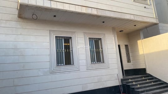 Villa 396 SQM Facing South on 9m Width Street Al Aziziyah, Madinah