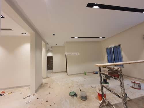 Villa 420 SQM with 4 Apartments Facing East Al Bayan, East Riyadh, Riyadh