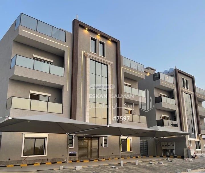 Apartment 206.3 SQM with 5 Bedrooms Hajr, Dammam