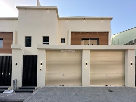 Villa 212.02 SQM Facing South on 15m Width Street Uhud, Dammam