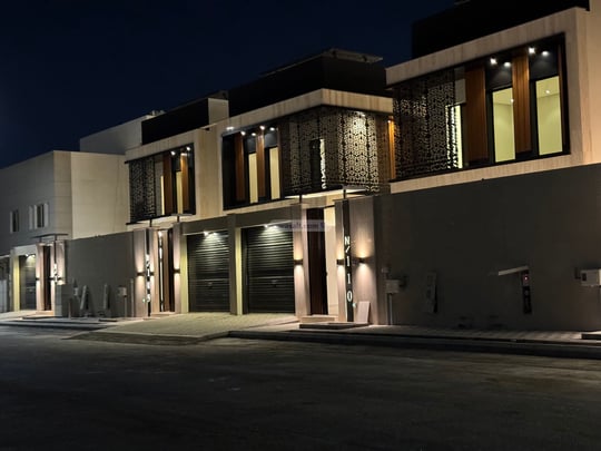 Villa 360 SQM Facing South on 18m Width Street At Tahliyah, Al Khobar