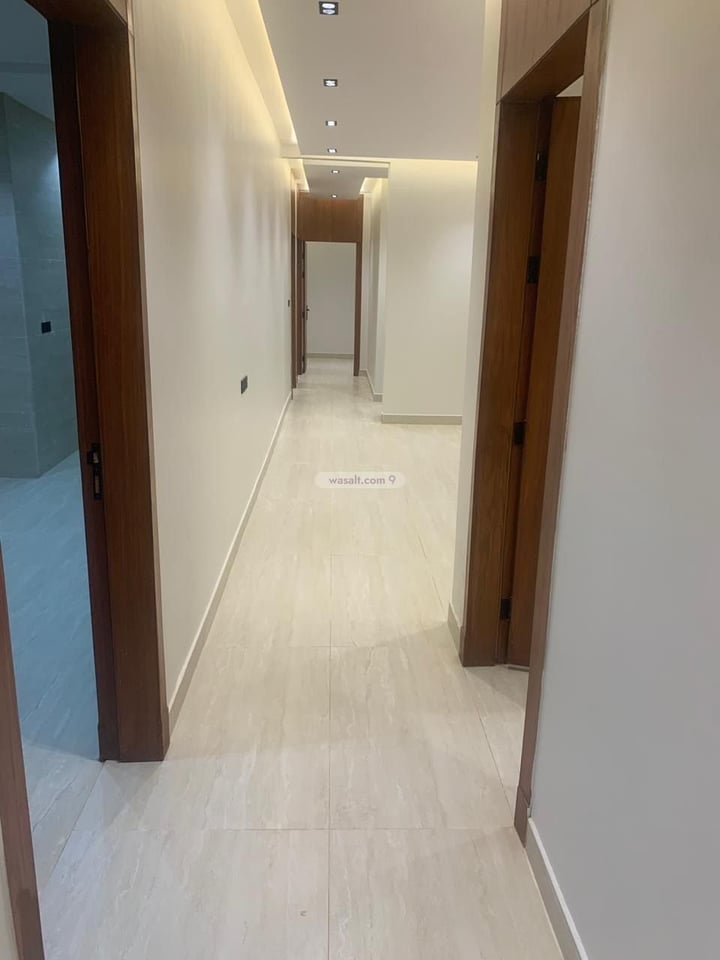 Floor 196.33 SQM with 4 Bedrooms Tuwaiq, West Riyadh, Riyadh