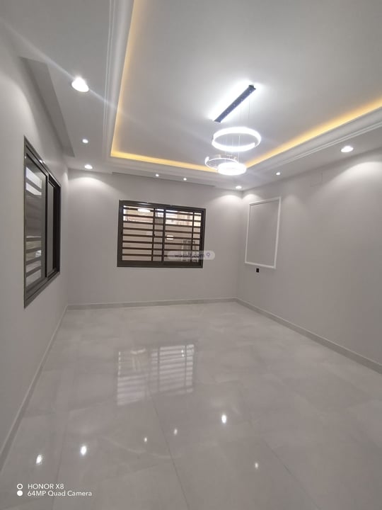 Apartment 202.41 SQM with 6 Bedrooms Al Tadamun, Khamis Mushayt