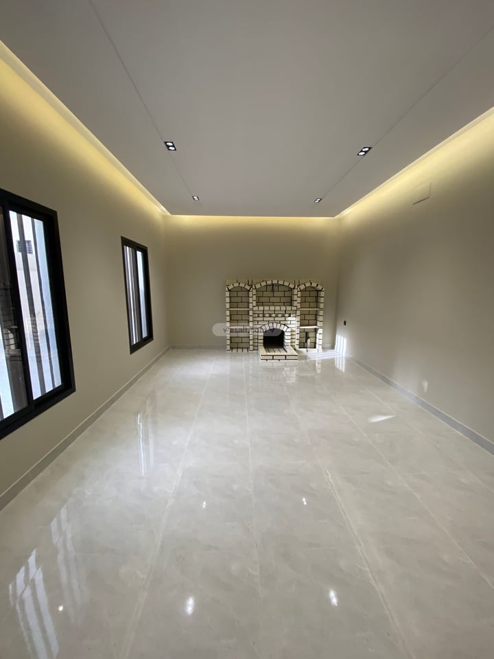 Floor 257.79 SQM with 7 Bedrooms Al Wasam, Khamis Mushayt