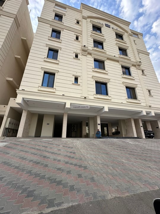 Apartment 1243.03 SQM with 4 Bedrooms Al Wahah, East Jeddah, Jeddah