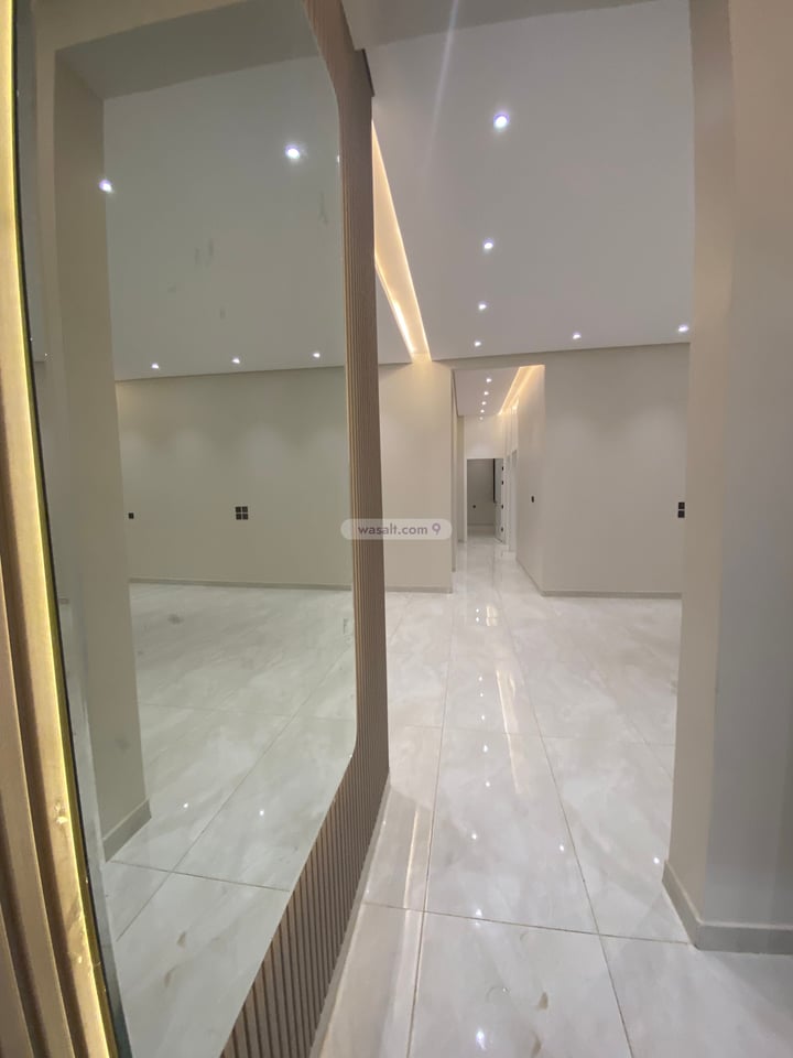 Floor 216.55 SQM with 6 Bedrooms Al Ghadir, Abha