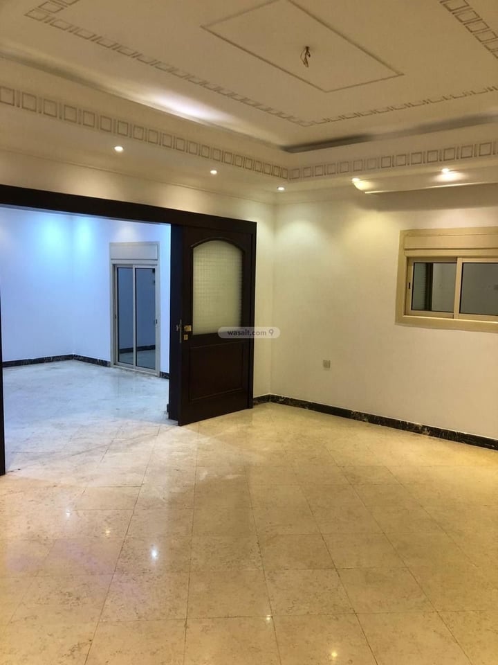 Apartment 600 SQM with 4 Bedrooms Ash Sharafiyah, South Jeddah, Jeddah