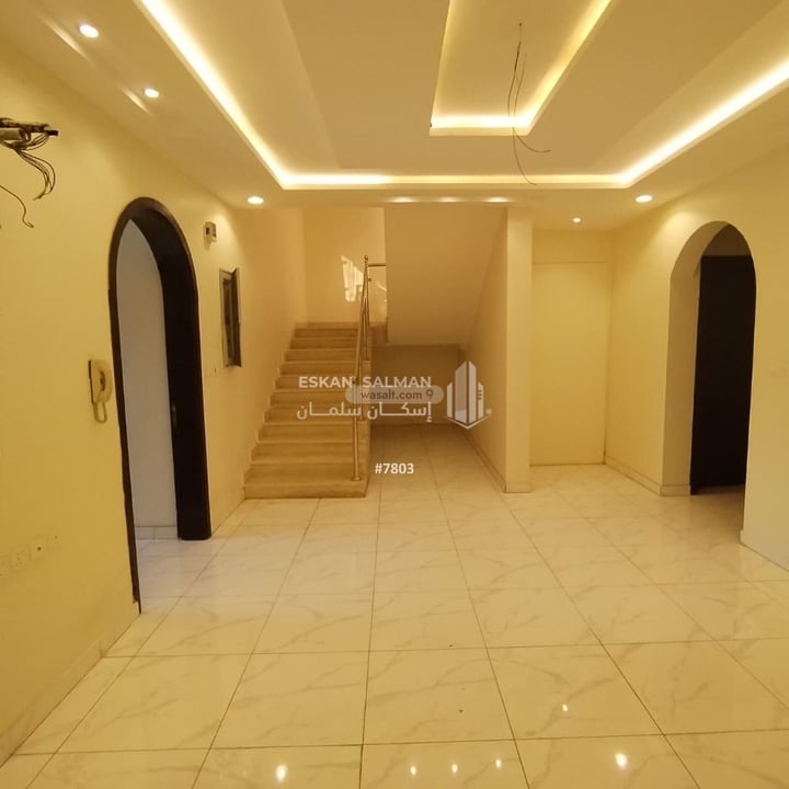 Villa 200 SQM Facing North on 15m Width Street Al Fadeylah, South Jeddah, Jeddah