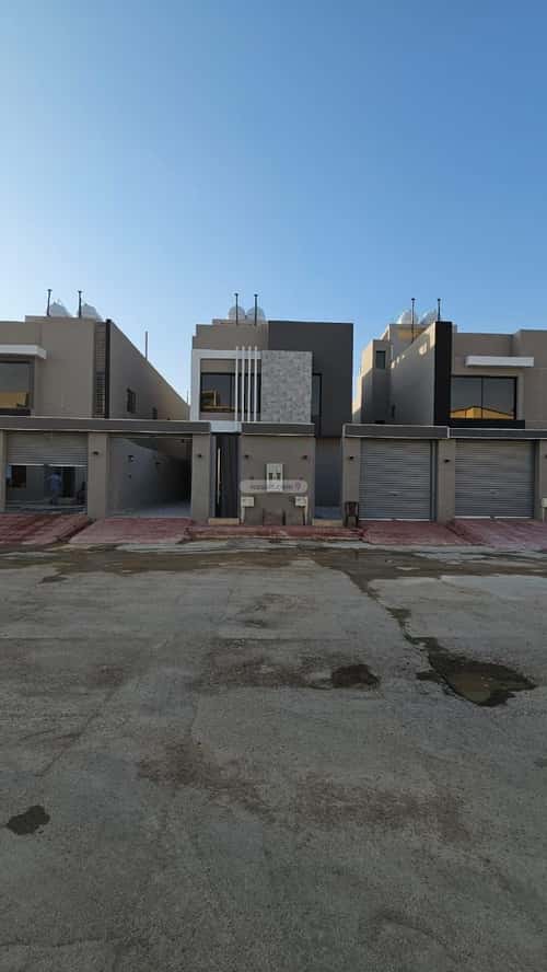 Floor 227.07 SQM with 4 Bedrooms Al Aziziyah, South Riyadh, Riyadh