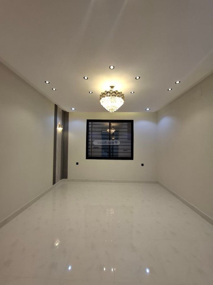 Apartment 341.58 SQM with 8 Bedrooms Al Raqi, Khamis Mushayt