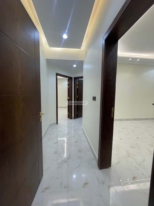 Apartment 360.85 SQM with 9 Bedrooms North Al Tadamun, Khamis Mushayt